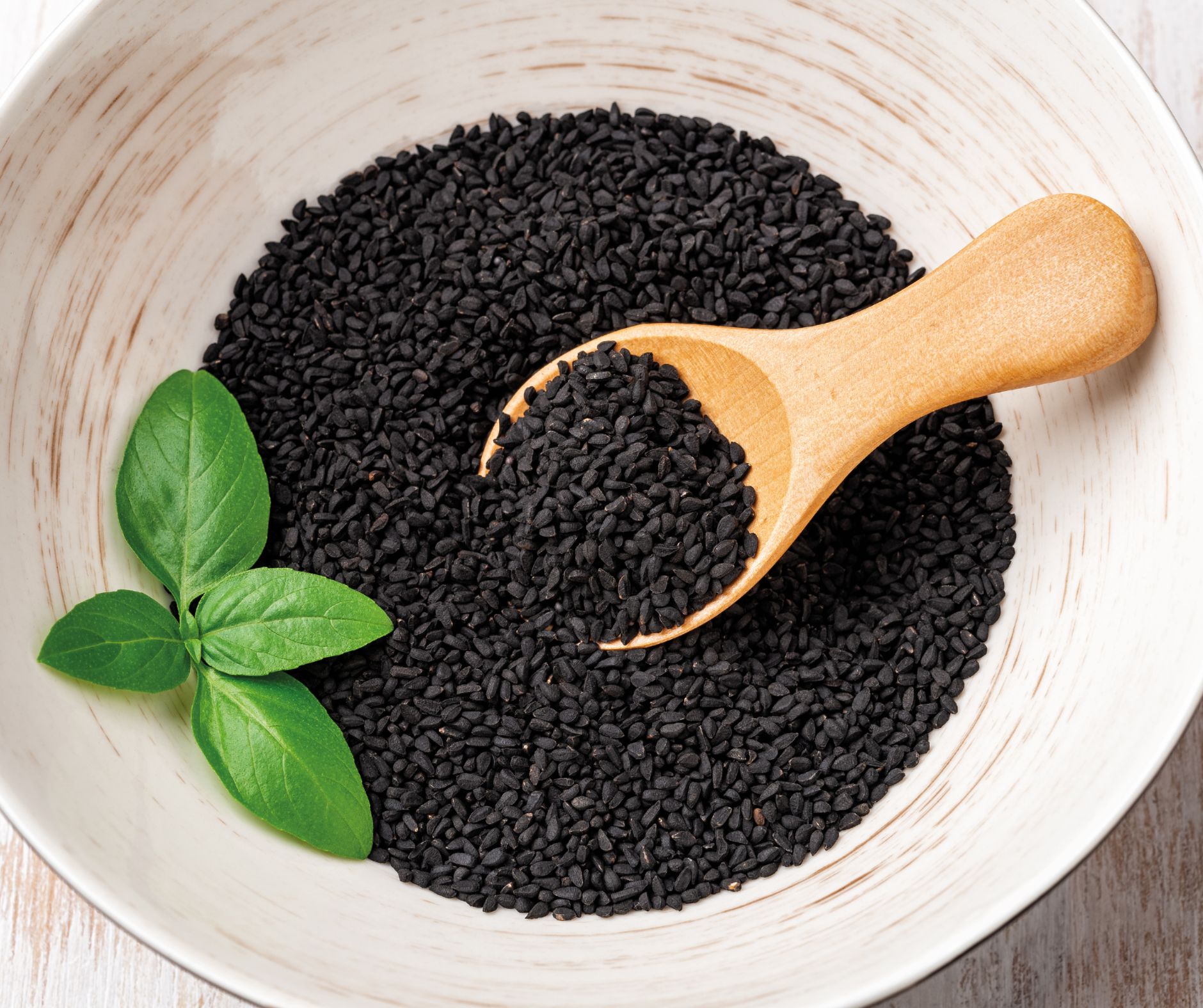 Hladno prešano ulje crnog kima 1 Ulje crnog kima Ulje crnog kima kim & kumin